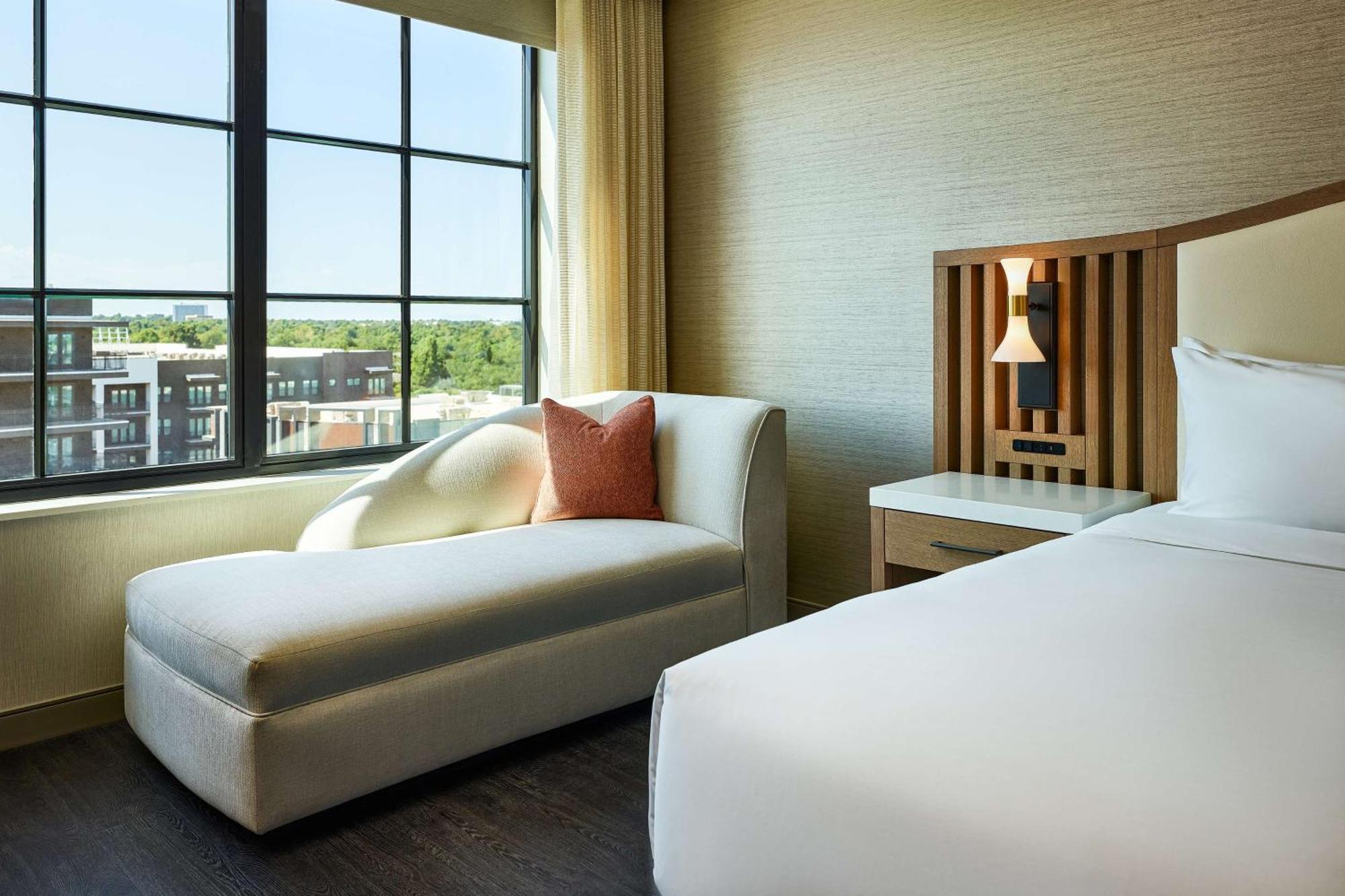 Lively Hotel On Oak Oklahoma City, Tapestry By Hilton מראה חיצוני תמונה