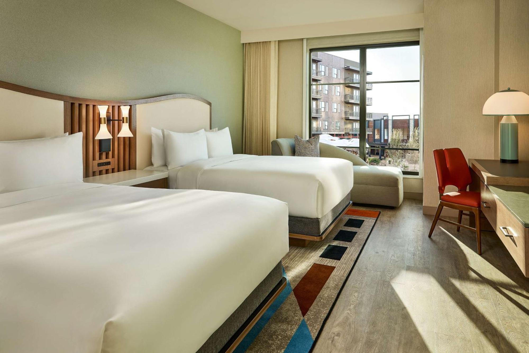 Lively Hotel On Oak Oklahoma City, Tapestry By Hilton מראה חיצוני תמונה